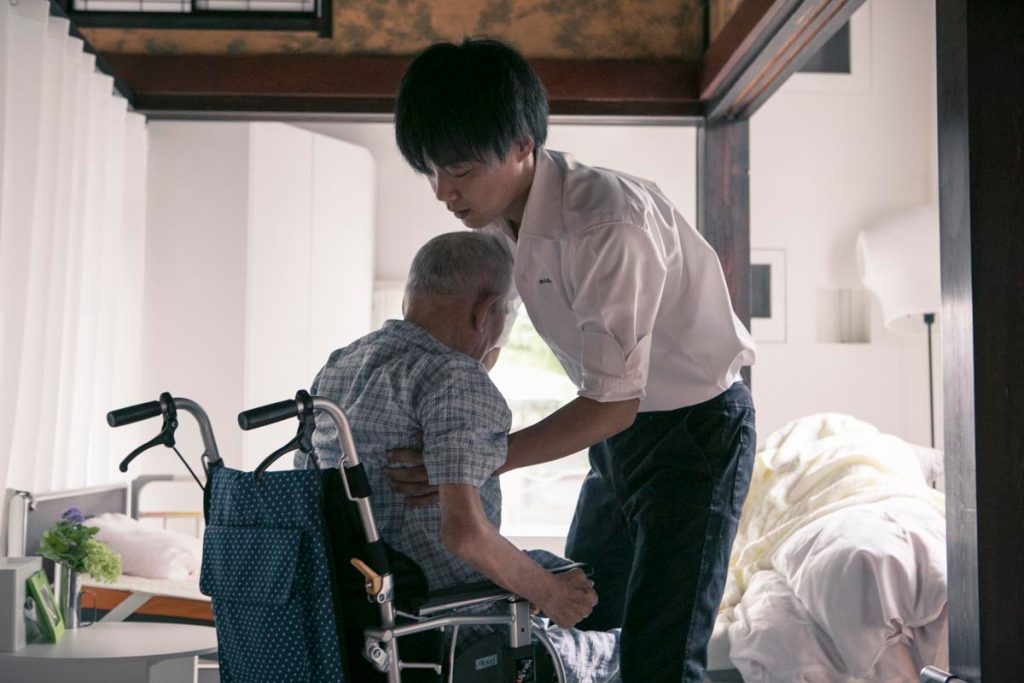 採用情報